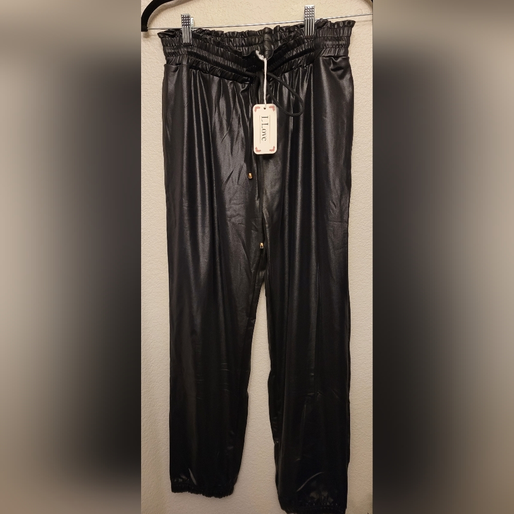 NWT Black Drawstring Fashion Joggers
